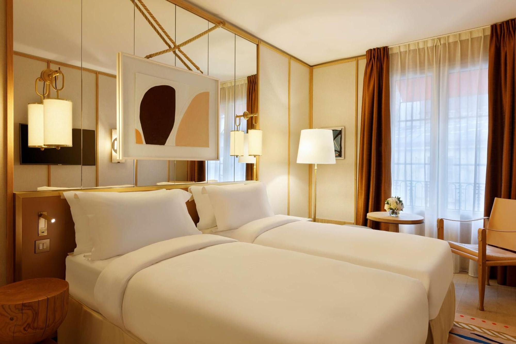 Le Belgrand Hotel Paris Champs Elysees, Tapestry By Hilton Exterior photo